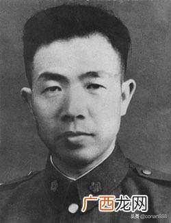 一个军长管几个师,二百师和新三十八师哪个战斗力强，哪个贡献大？