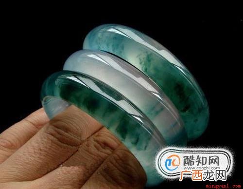 选购翡翠手镯的注意事项 手镯尺寸对照表