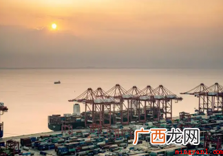 上海洋山港为什么建在浙江