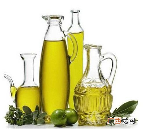 如何使用橄榄油去皱纹,橄榄油和芦荟胶真能去皱吗？