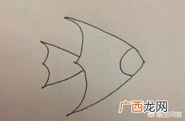 怎样画金鱼,怎样画金鱼简笔画?