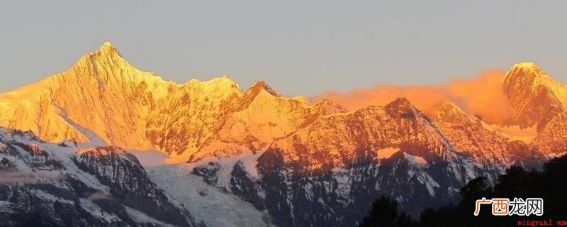 梅里雪山和低纬度雪山有什么区别? 梅里雪山为什么没人登顶