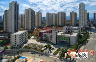 安康市高新区属于哪个区,安康高新区有哪几个初中？