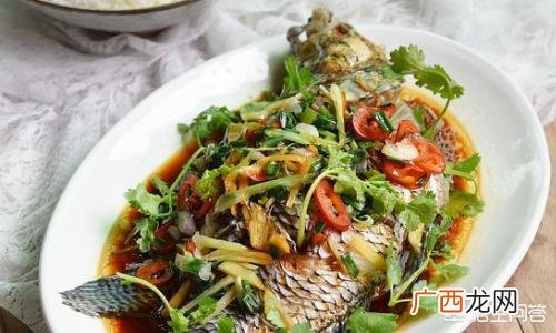 清蒸鱼选什么鱼好吃,清蒸鱼用什么鱼好，适合做清蒸鱼的鱼种？