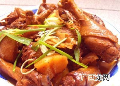 川菜烧鸭子配什么菜好吃,萝卜烧鸭肉的川味做法？