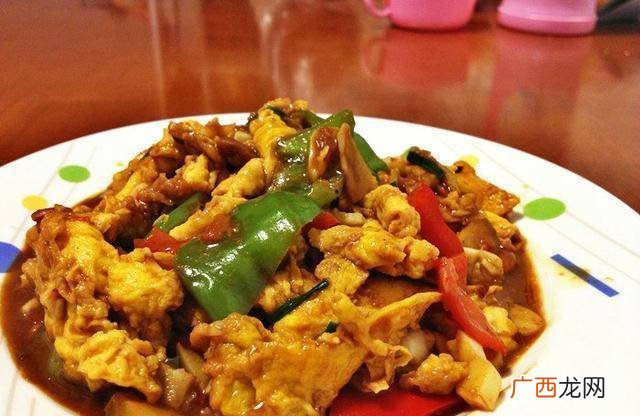 蛋炒肉的做法,竹笋鸡蛋炒肉的做法？