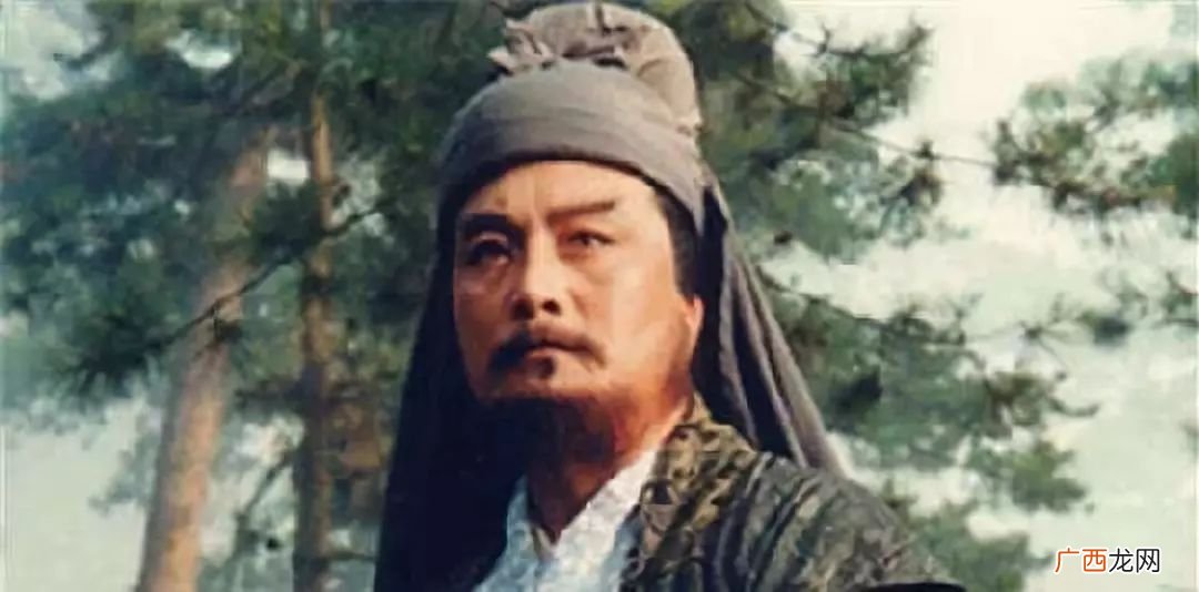 水浒传卢俊义主要事迹,水浒传石秀的主要事迹？