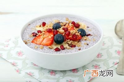 罐装八宝粥吃了对身体好吗,罐装八宝粥有没有营养?