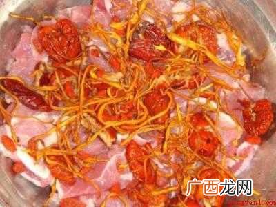 炖肉汤怎么吃