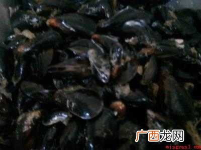 海虹中间的草怎么去掉
