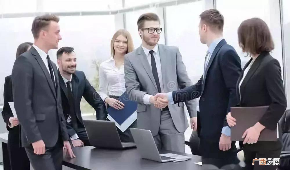 商务接待的礼仪,10个商务礼仪？