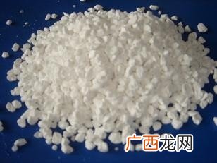 氯化钙是什么,氯化钙属于什么？