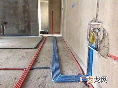 敷设与铺设区别,铺设什么意思？