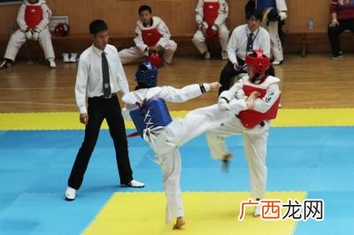 跆拳道横踢动作步骤,跆拳道横踢技术教学重难点？