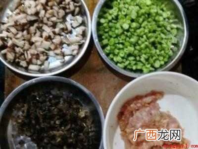 卷筒粉的做法和配料