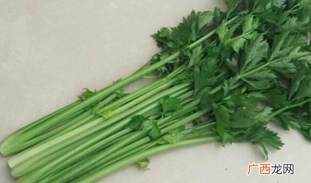 芹菜和山芹的区别
