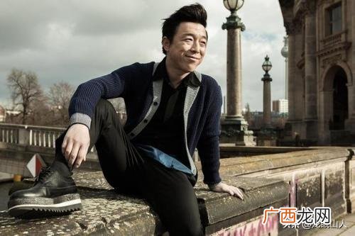 黄渤哪个电影拿的影帝,演员黄渤为什么被称为金马奖五十亿影帝？