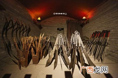 关于曹操的故事梗概,三国演义曹操之死概括？