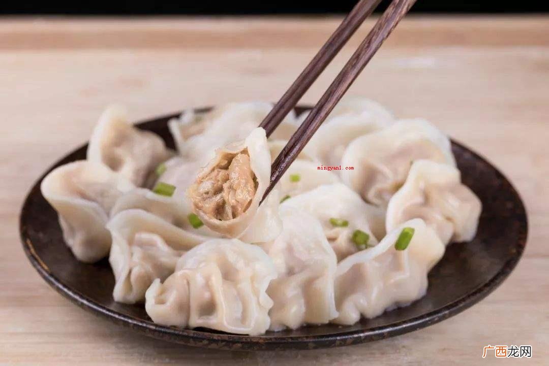 冬至吃饺子的习俗有哪些? 立冬吃饺子还是冬至吃饺子？