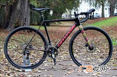 公路车和山地车的区别,山地自行车和公路车的区别？