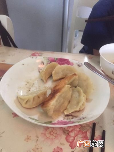 煎水饺怎么做,煎饺子馅怎么调好吃？