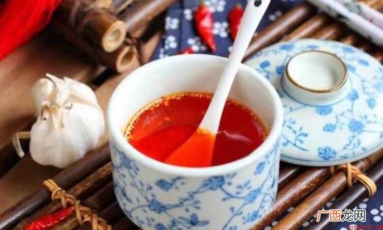 辣椒油怎么洗掉 油辣子变成饮食搭配中不可或缺的食用香料