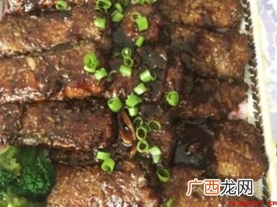 红烧带鱼怎么做好吃又简单 带鱼怎么做好吃又简单红烧带鱼