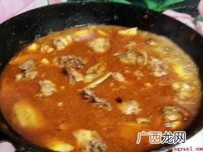 鸡煲怎么吃