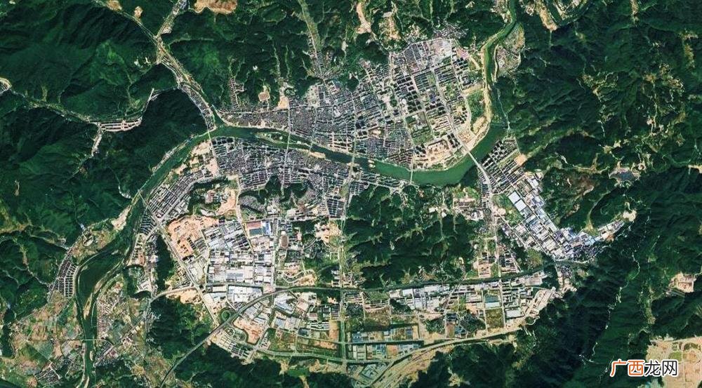 浙江省丽水龙泉有溪穿城而过 龙泉市属于哪个省份的城市