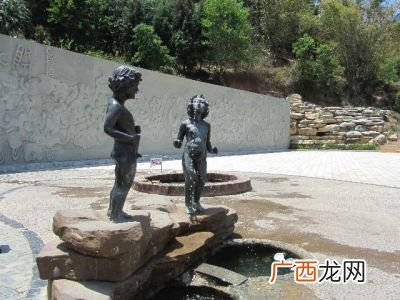 云南双胞胎井在哪里,双子井在云南的什么地方？
