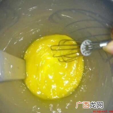 酥皮蛋挞的做法_健康频道 烤蛋挞的做法 烤箱多长时间