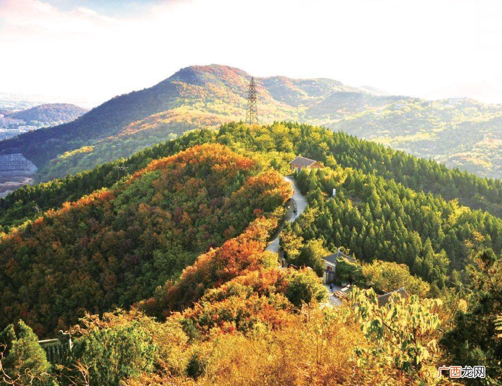 香山香炉峰海拔高度,北京香山山脉多长？