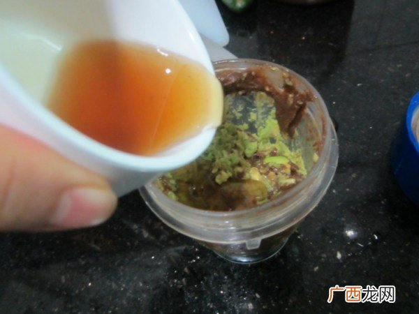 怎么做牛油果酱,好吃不胖的蒜香牛油果酱蒜香牛油果酱怎么做的蒜香？