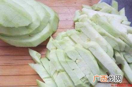 青茄子怎么做好吃