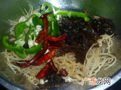 石花菜的做法,正宗石头菜做法？
