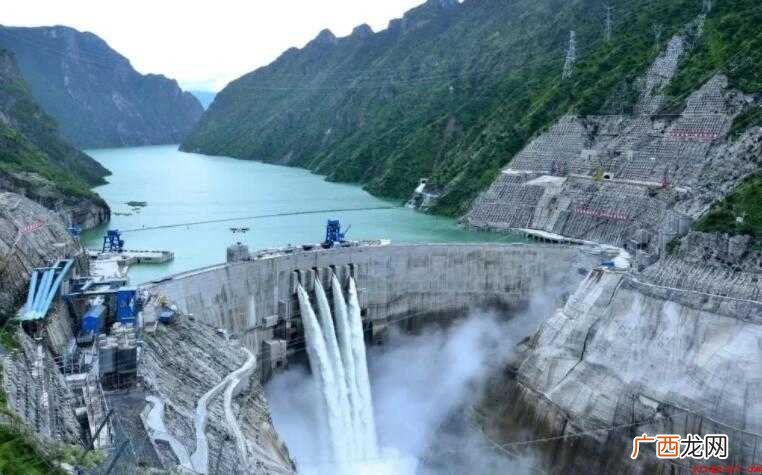 白鹤滩和三峡水电站哪个大 白鹤滩水电站和三峡水电站哪个大