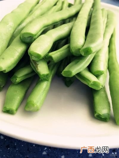 扁芸豆怎么吃,干煸扁青的做法？