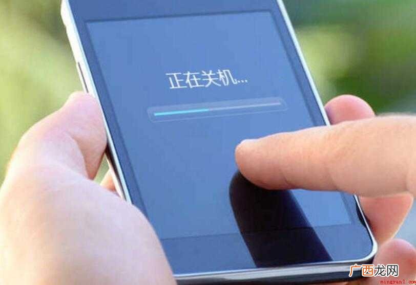 手机自动关机一般是什么情况