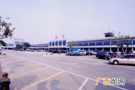 汕头飞机场在哪里,潮州机场是揭阳机场吗？