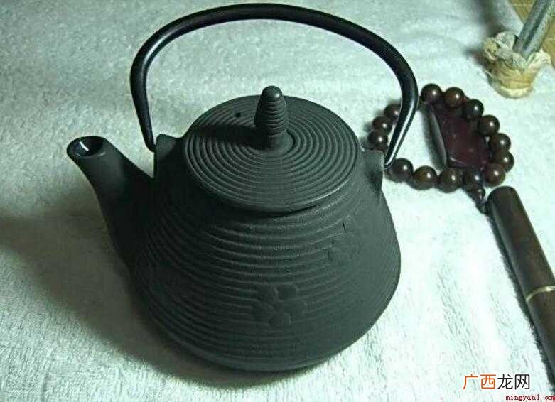 铁壶生锈了该如何处理 铁壶生锈怎么处理