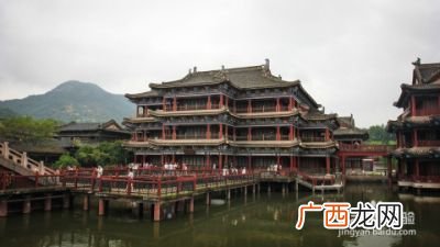 横店有什么好玩的地方些景点必去,横店旅游哪几个景点值得看？