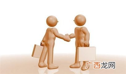 简述行政合同的概念与特征,单位与员工签订劳动合同能盖行政人事部章吗？
