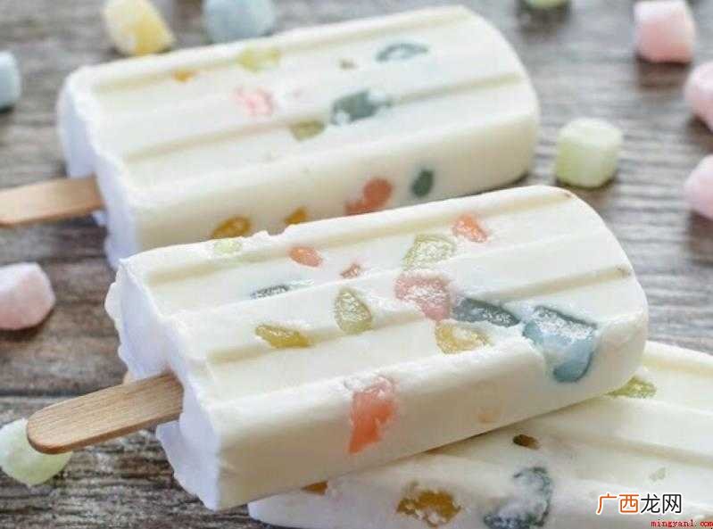 雪糕有什么历史 有人说美国人在19世纪末叶已开始有雪糕吃了