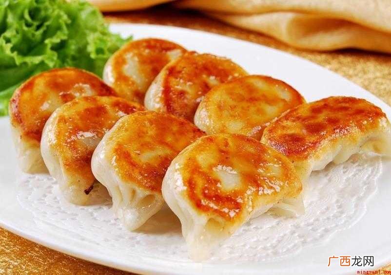 煎饺和锅贴的区别有哪些