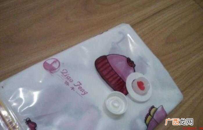 真空压缩袋子怎么抽真空 真空袋子怎么抽真空