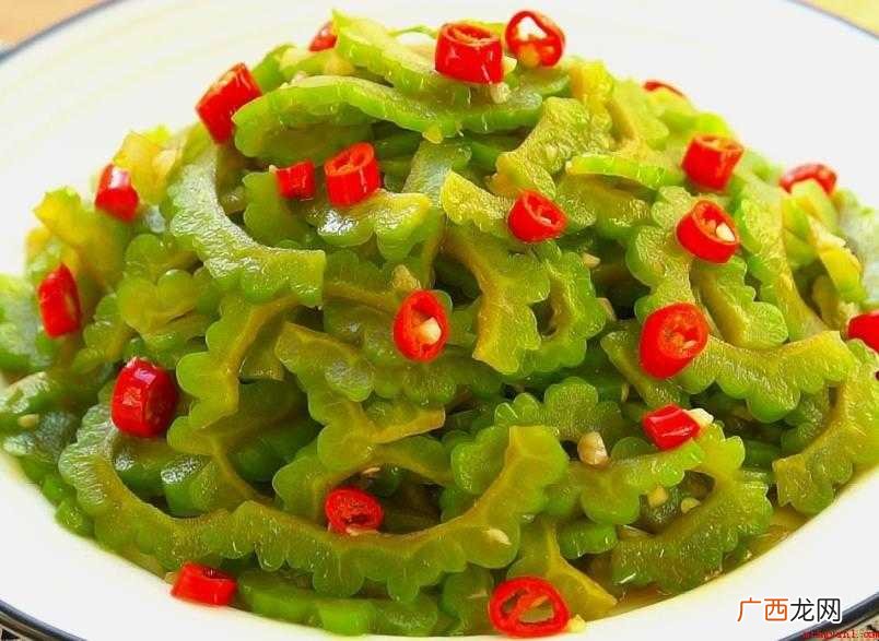 苦瓜怎么炒好吃又不苦 清热功效越明显 苦瓜怎么炒好吃又不苦
