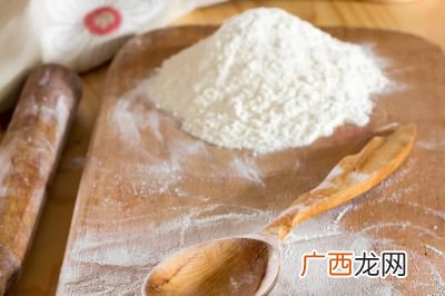 怎么用酵母发面,用酵母怎么发面？
