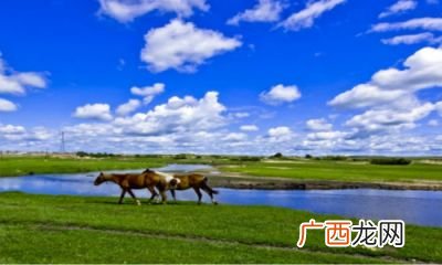 高山什么草原补充句子,人生宛如漫长的河道，终能使细小的水流汇成汹涌的大江怎么仿写？