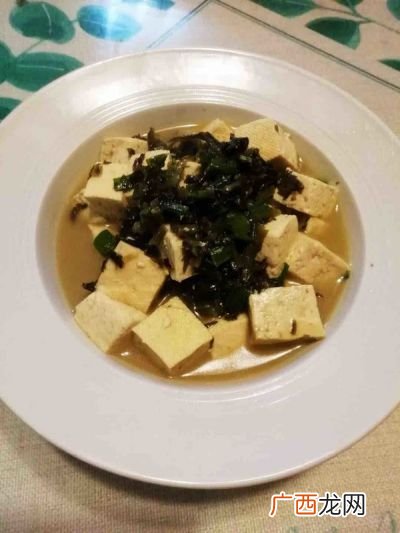 咸菜滚豆腐是什么菜,什么是咸菜豆腐滚？