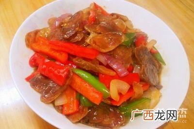 炒香肠的做法,做腊肠时候要蒸一下还是直接炒菜?